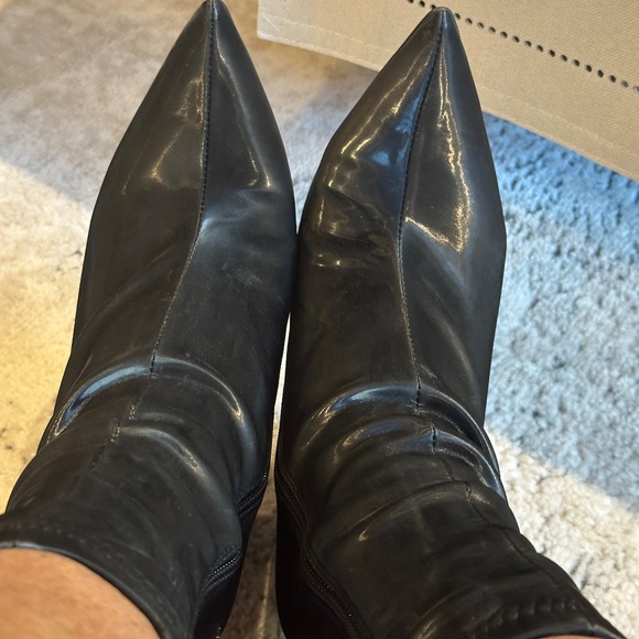 Elegant black Steve Madden ankle booties - Picture 3 of 7